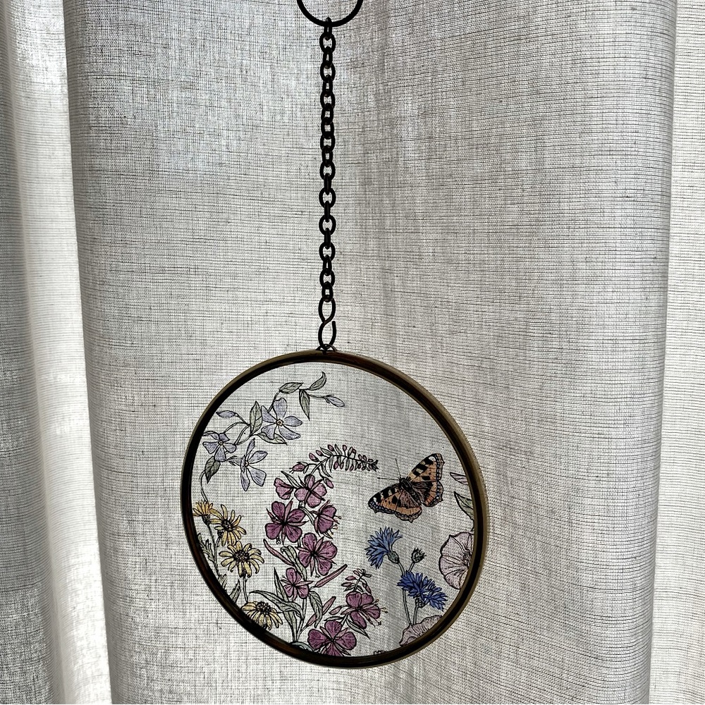 Vintage Suncatcher Butterfly floral spring